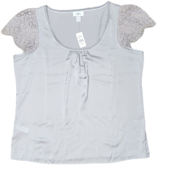 LOFT Blouse Top Satin Lace Short Cap Sleeve Gray Silver Pleated Flowy XL NEW - Picture 11 of 11